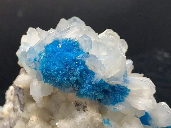 Cavansite on Stilbite Specimen - Image 7
