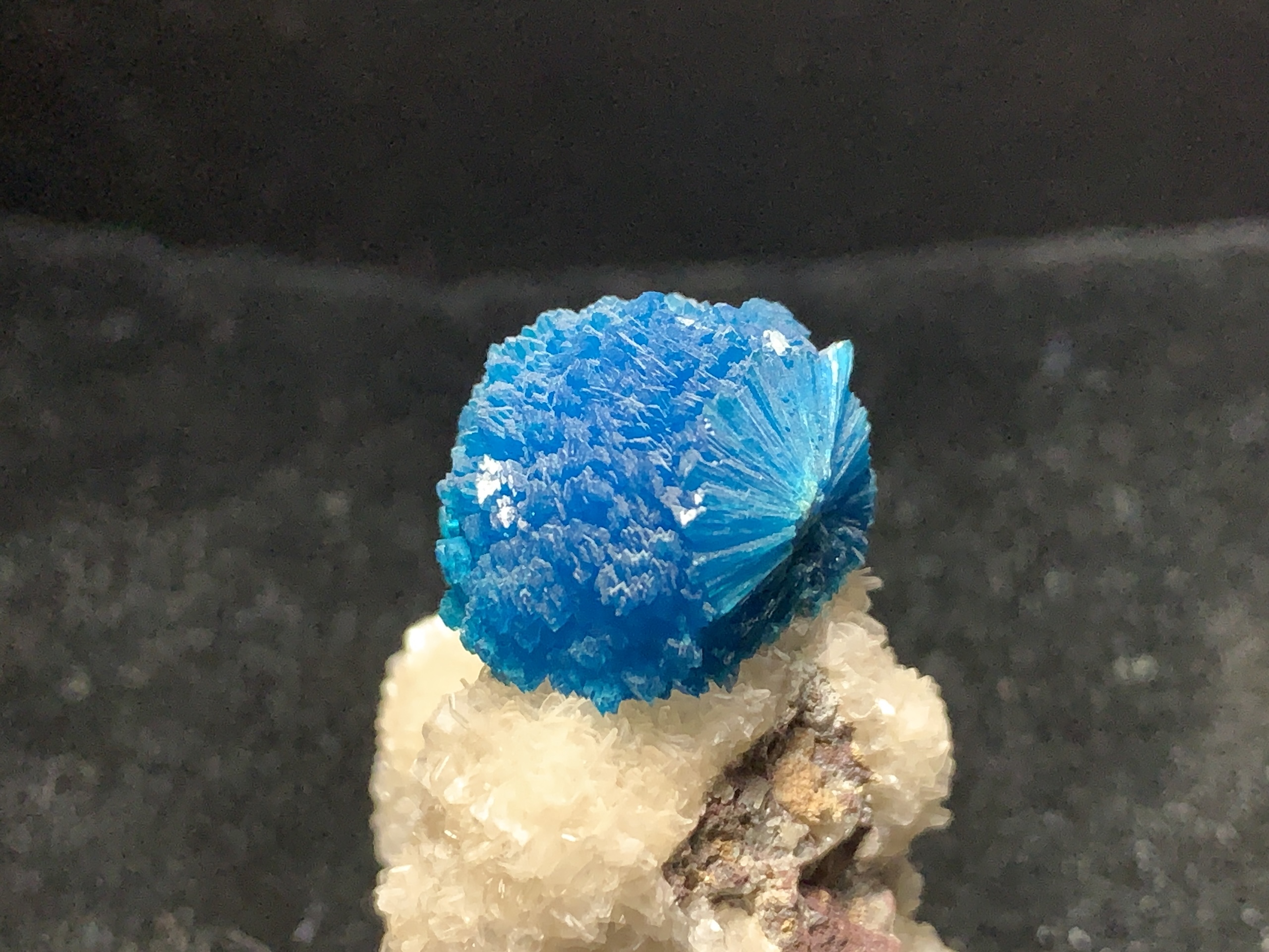 Cavansite on Stilbite Specimen - Image 6