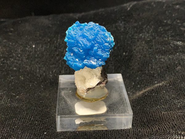 Cavansite on Stilbite Specimen - Image 5