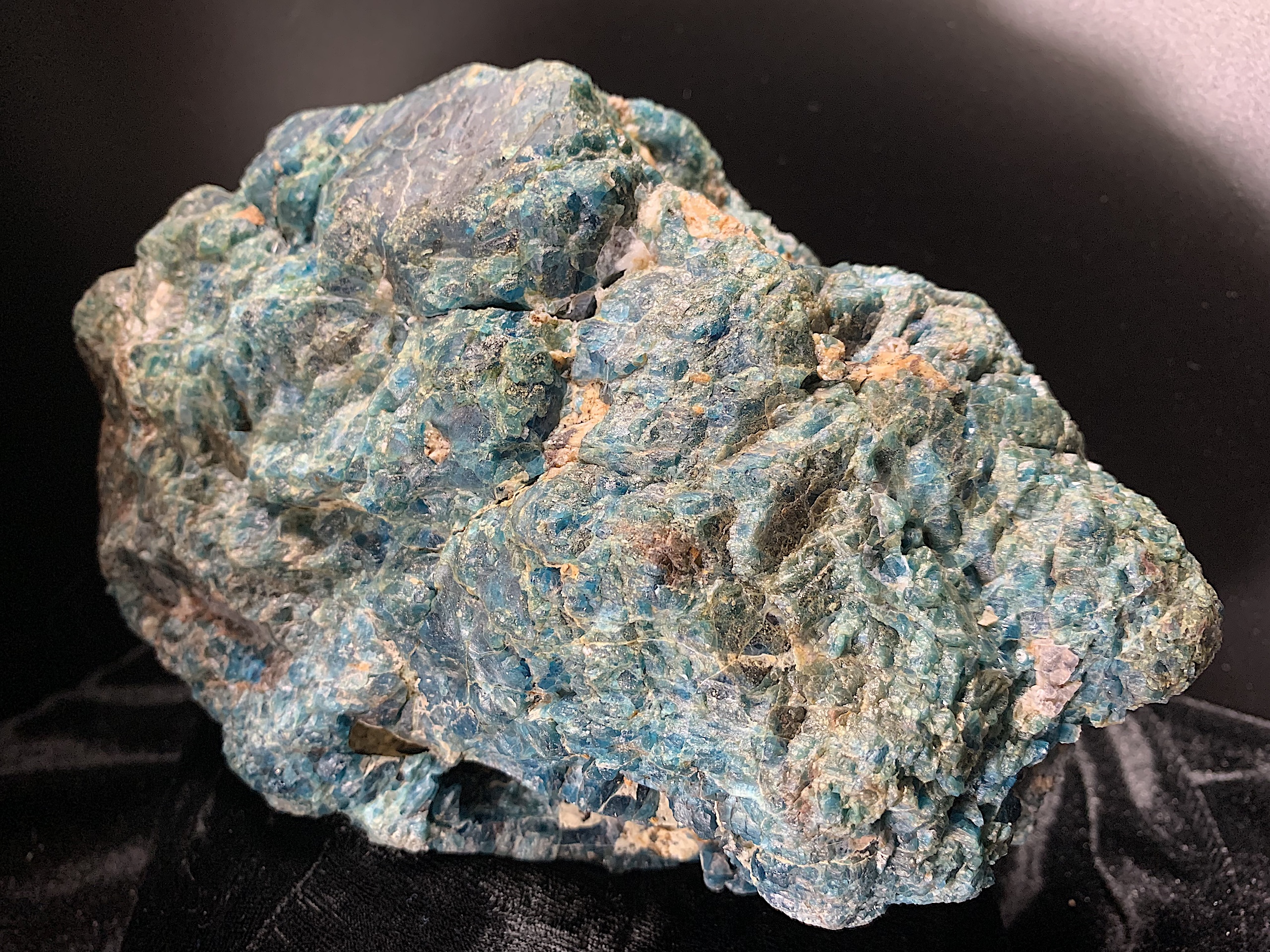 Blue Apatite Boulder - Image 3