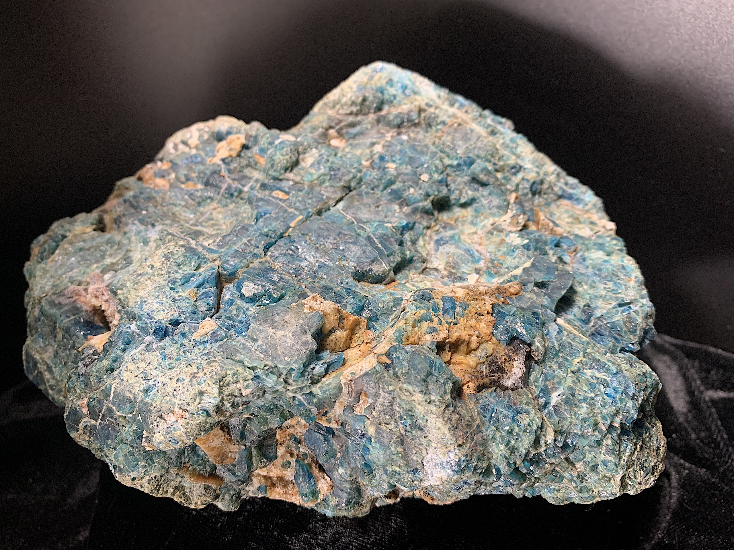 Blue Apatite Boulder - Image 5