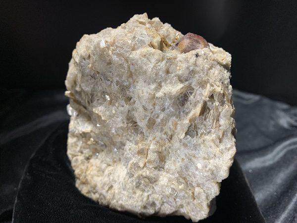 Red Garnets in Quartz/Mica Matrix - Image 3