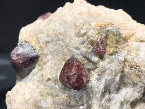 Red Garnets in Quartz/Mica Matrix - Image 6