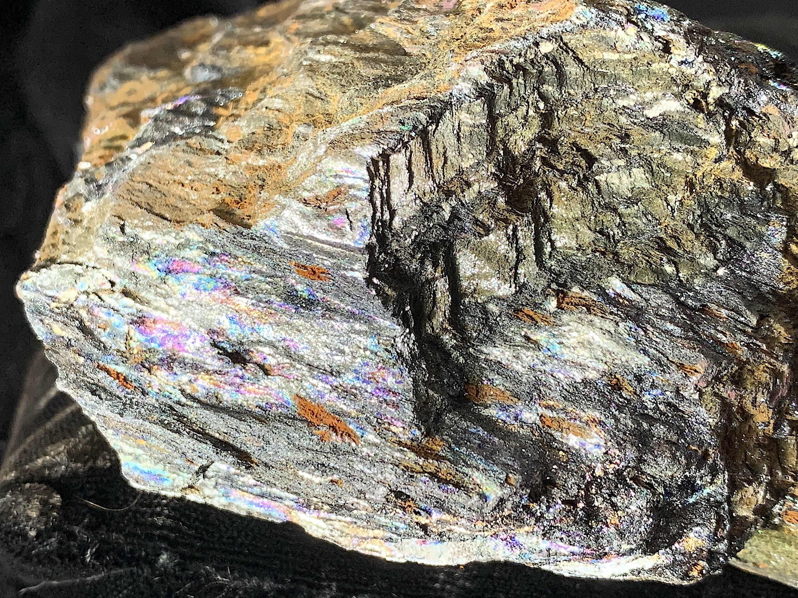 Large Rainbow Hematite Specimen - Image 5